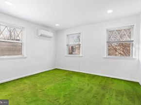 544 Fairway Terrace, Philadelphia PA 19128