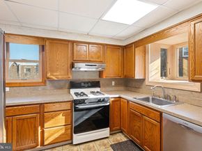 544 Fairway Terrace, Philadelphia PA 19128