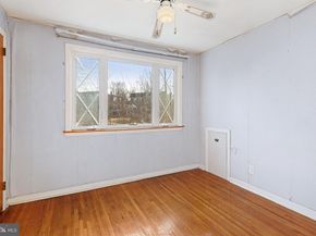 544 Fairway Terrace, Philadelphia PA 19128