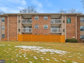 1914 Wilson Lane T2, Mclean VA 22102