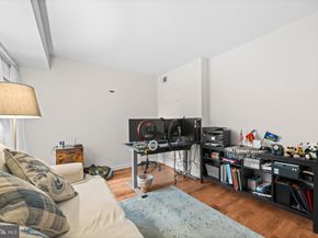 1914 Wilson Lane T2, Mclean VA 22102