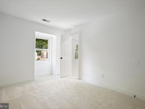 2000 Homer Terrace, Reston VA 20191