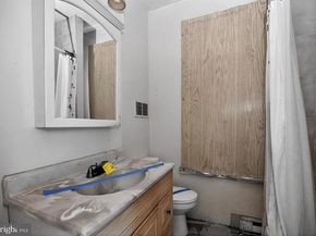 4009 Green Street, Philadelphia PA 19104