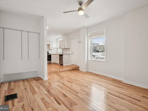 3942 Wallace Street, Philadelphia PA 19104