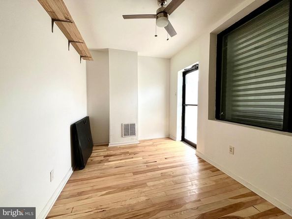 3942 Wallace Street, Philadelphia PA 19104