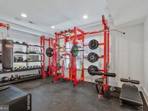 362 Park Street NE, Vienna VA 22180