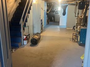 422 W Annsbury Street, Philadelphia PA 19140