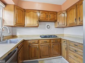 8942 Haven Place, Philadelphia PA 19152