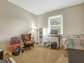 203 Locust Street SW, Vienna VA 22180