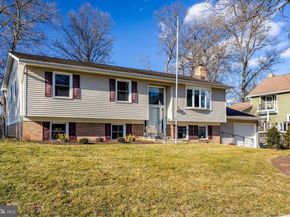 203 Locust Street SW, Vienna VA 22180