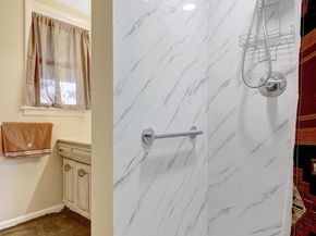 203 Locust Street SW, Vienna VA 22180