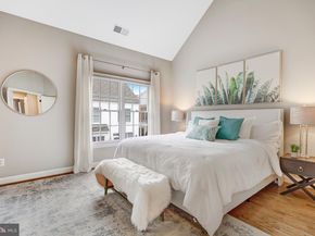 17 Alexander Street, Alexandria VA 22314