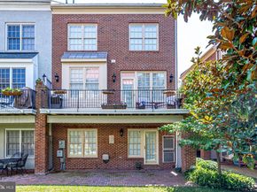 17 Alexander Street, Alexandria VA 22314