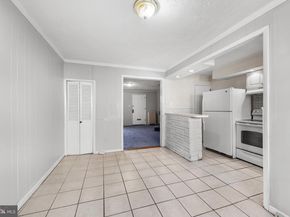 7139 Greenwood Avenue, Upper Darby PA 19082