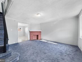 7139 Greenwood Avenue, Upper Darby PA 19082