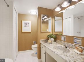 3713 S George Mason Drive 1107W, Falls Church VA 22041