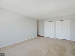 3713 S George Mason Drive 1107W, Falls Church VA 22041