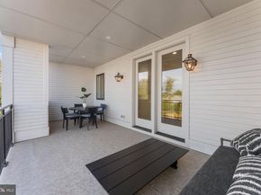 7047 Liberty Lane 32, Mclean VA 22101