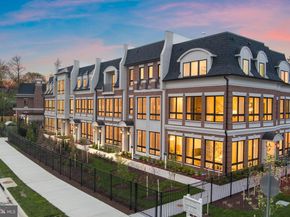 7047 Liberty Lane 32, Mclean VA 22101