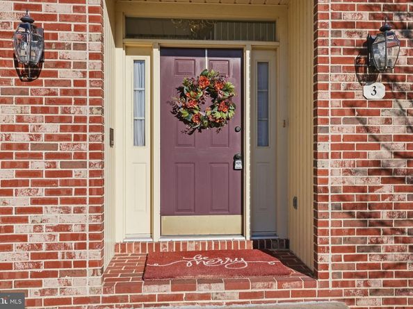 3 Swallow Road, Holland PA 18966