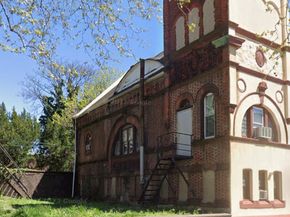 1545 W Jefferson Street, Philadelphia PA 19121