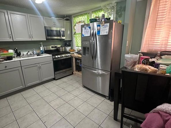 2114 Simon Street, Philadelphia PA 19124