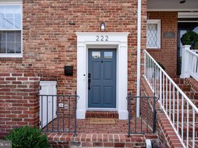 222 Green Street, Alexandria VA 22314