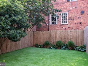 222 Green Street, Alexandria VA 22314