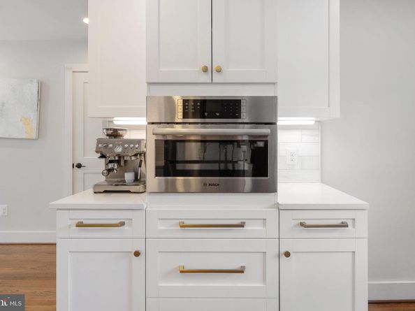 222 Green Street, Alexandria VA 22314