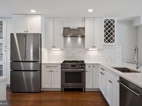 222 Green Street, Alexandria VA 22314