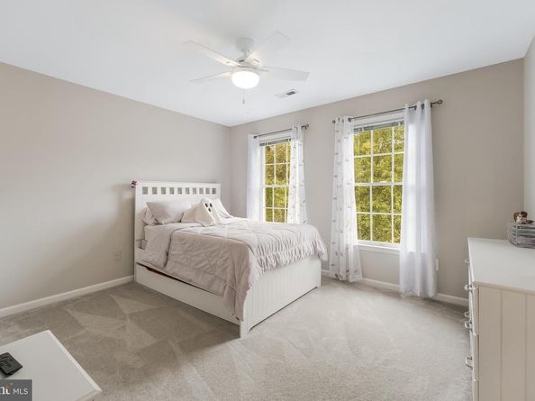 1319 Gatesmeadow Way, Reston VA 20194