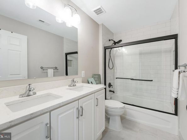 1319 Gatesmeadow Way, Reston VA 20194
