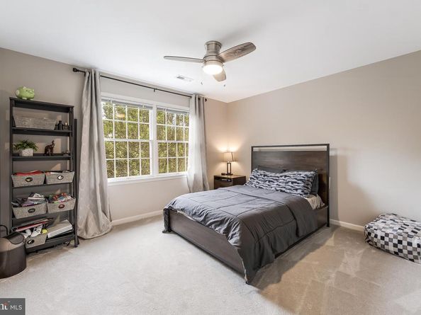 1319 Gatesmeadow Way, Reston VA 20194