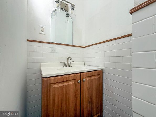156 W Albanus Street, Philadelphia PA 19120