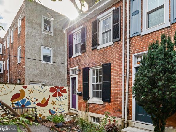 37 Queens Avenue, Philadelphia PA 19147