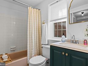 37 Queens Avenue, Philadelphia PA 19147