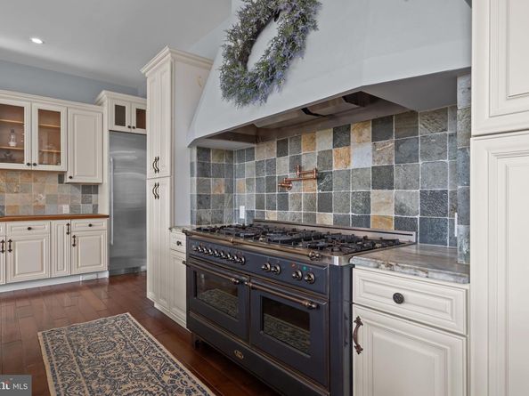 274 Pineville Road, Newtown PA 18940