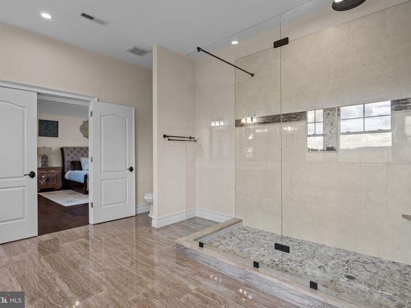 274 Pineville Road, Newtown PA 18940