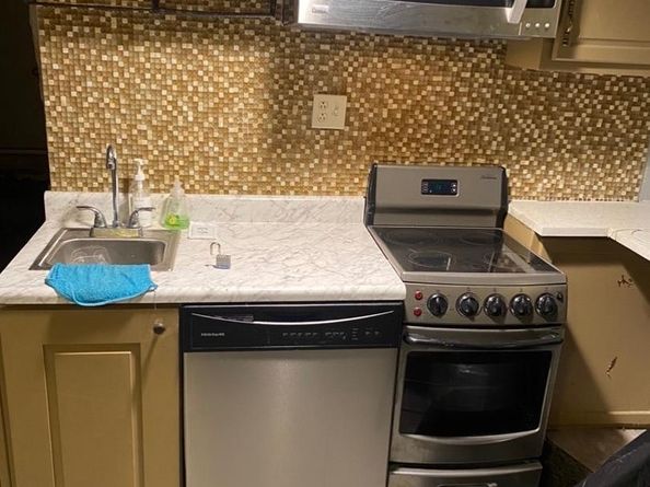 823 N 49TH Street, Philadelphia PA 19139