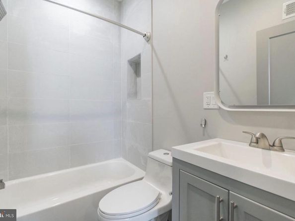 3339 Ridge Avenue, Philadelphia PA 19132