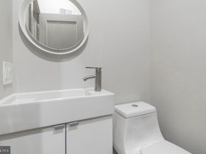 3339 Ridge Avenue, Philadelphia PA 19132