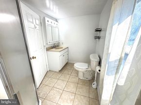 1704 Stanwood Street, Philadelphia PA 19152