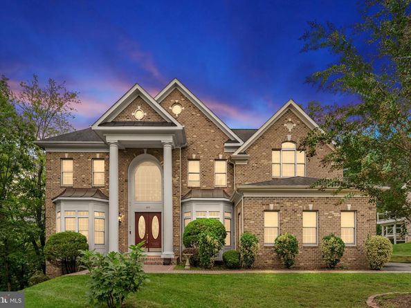 6623 Locust Way, Annandale VA 22003