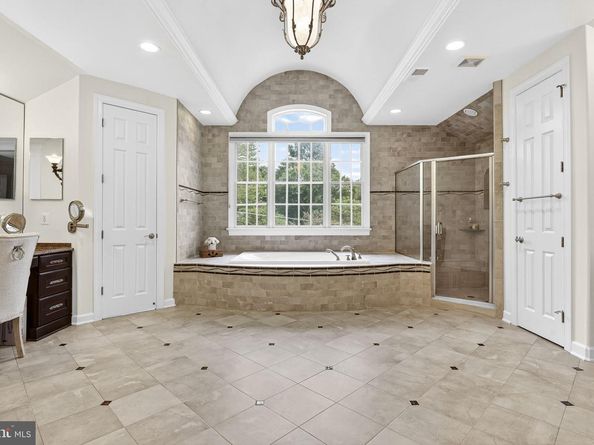 6623 Locust Way, Annandale VA 22003