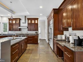 6623 Locust Way, Annandale VA 22003