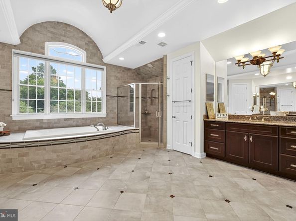 6623 Locust Way, Annandale VA 22003