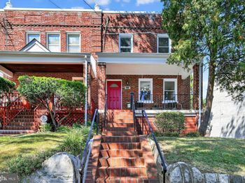 4710 12TH Street NE