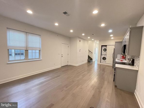 657 N 35TH Street, Philadelphia PA 19104