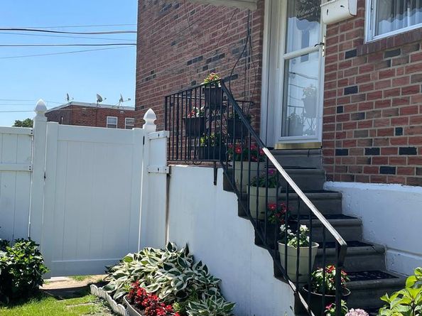 8519 Bergen Place, Philadelphia PA 19111