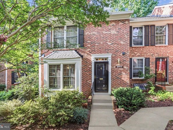 2518 S Walter Reed Drive A, Arlington VA 22206